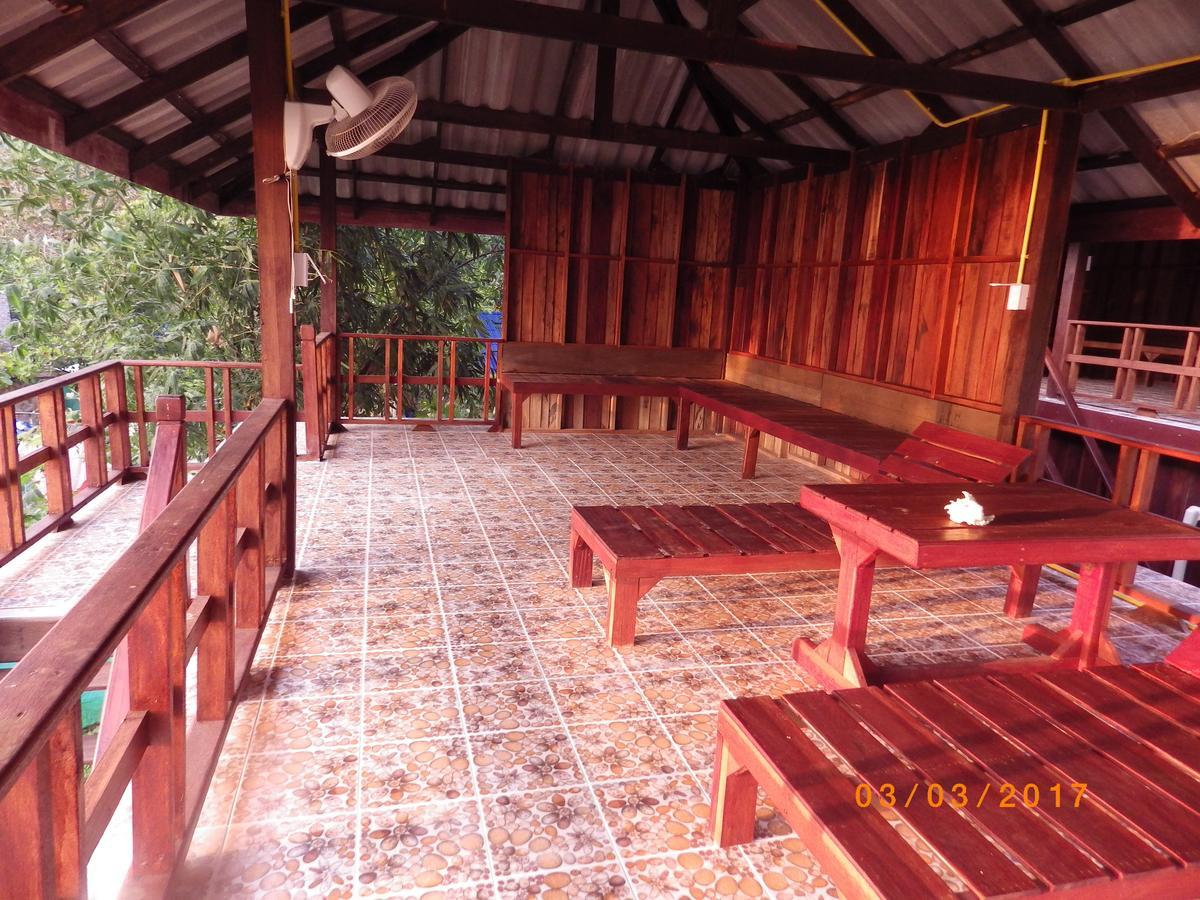 Hotel The Sun Koh Phayam Exterior foto