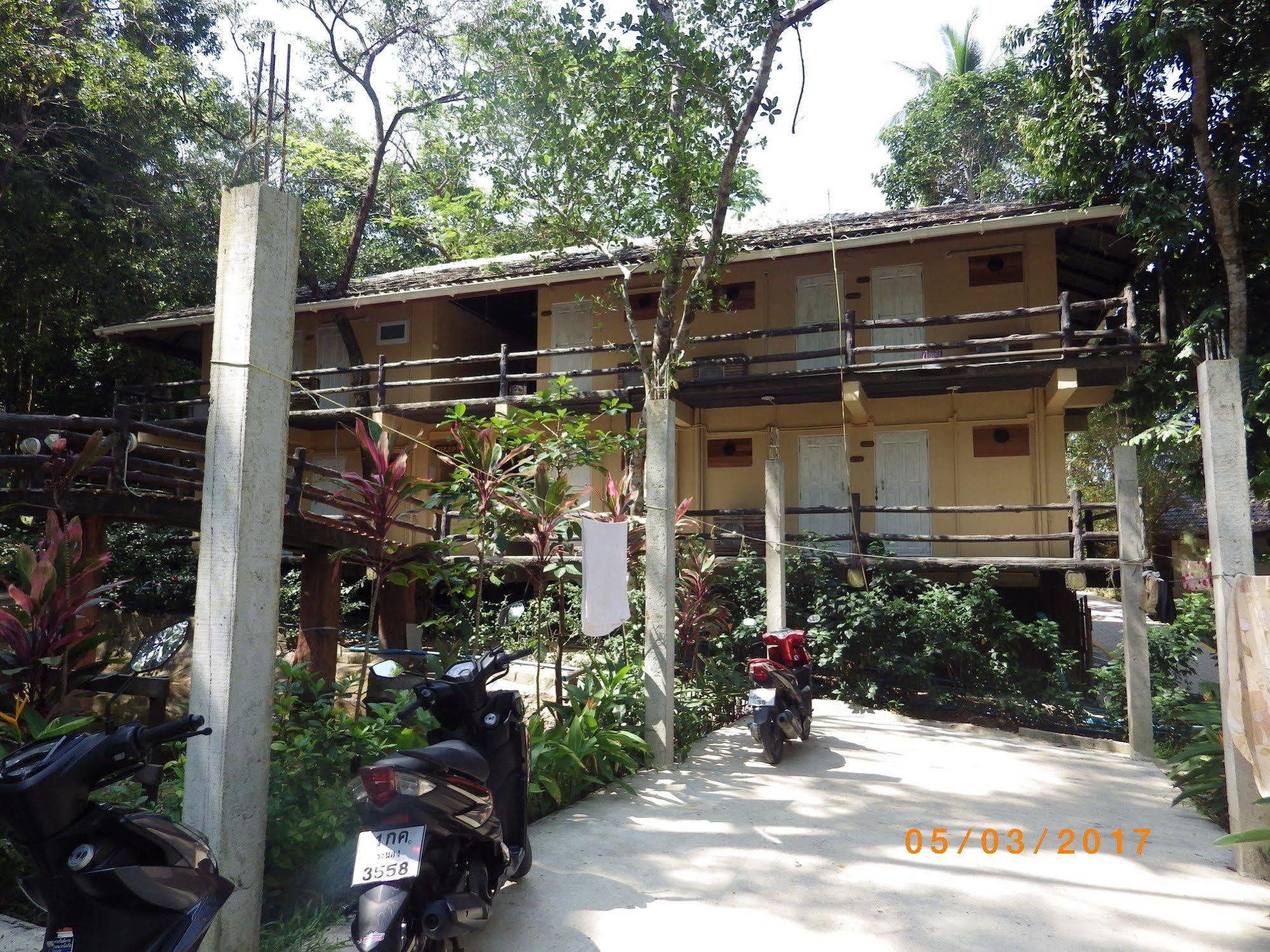 Hotel The Sun Koh Phayam Exterior foto